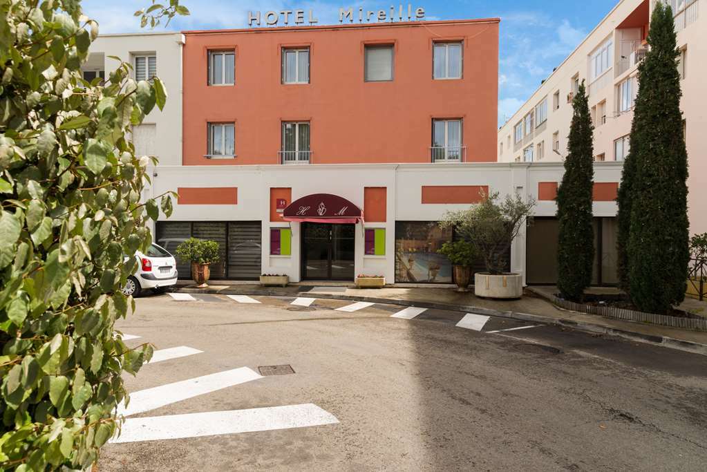 Hotel Mireille Arles Exterior photo